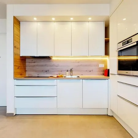 Apartment Luxury With Parking
