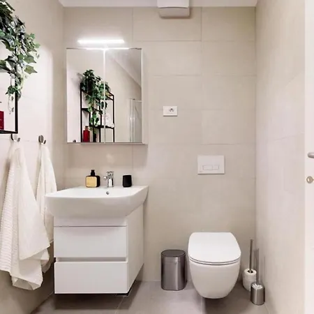 Luxury - Ev Plug-in Parking Apartmán